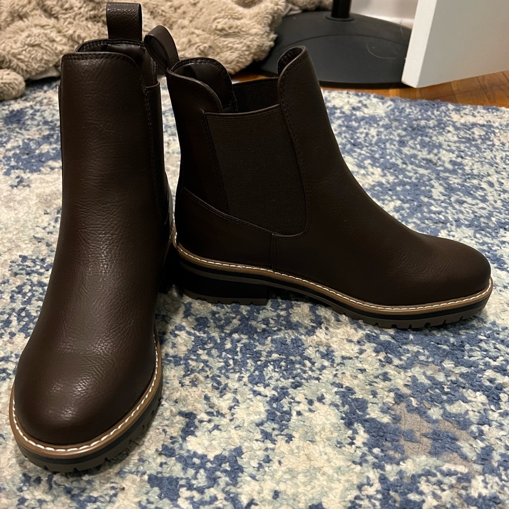 Womens boots